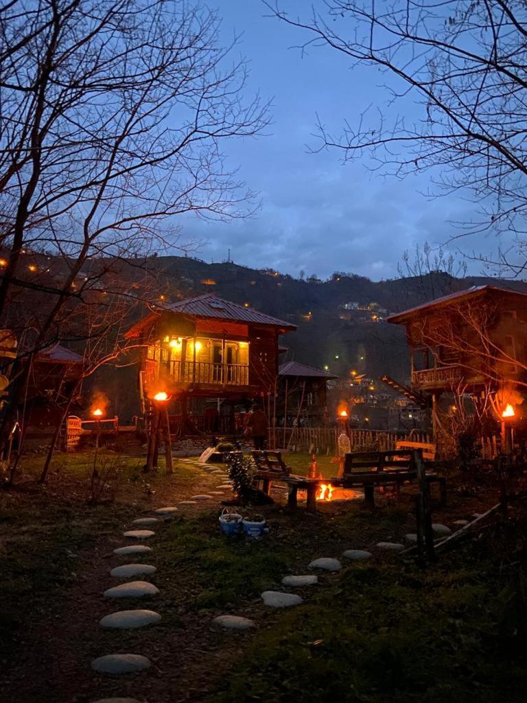 Zeni De Vore Serender & House Rize Exterior foto